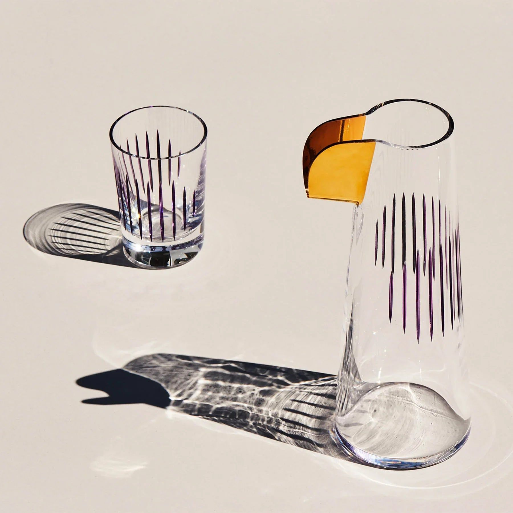 Nude Parrot Carafe - 0,75 L, Clear/Gold