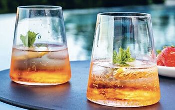 Stemless